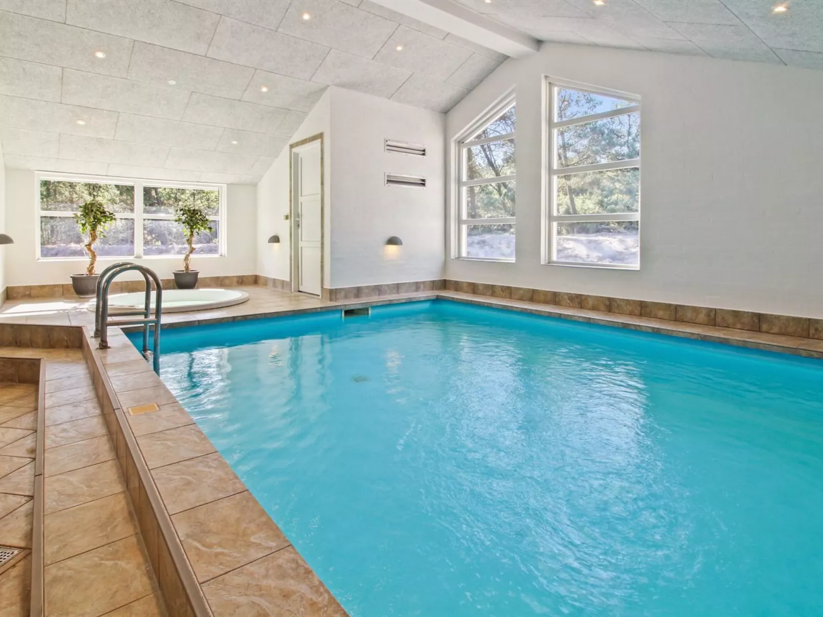 "Nael" - 1.6km from the sea-Buiten