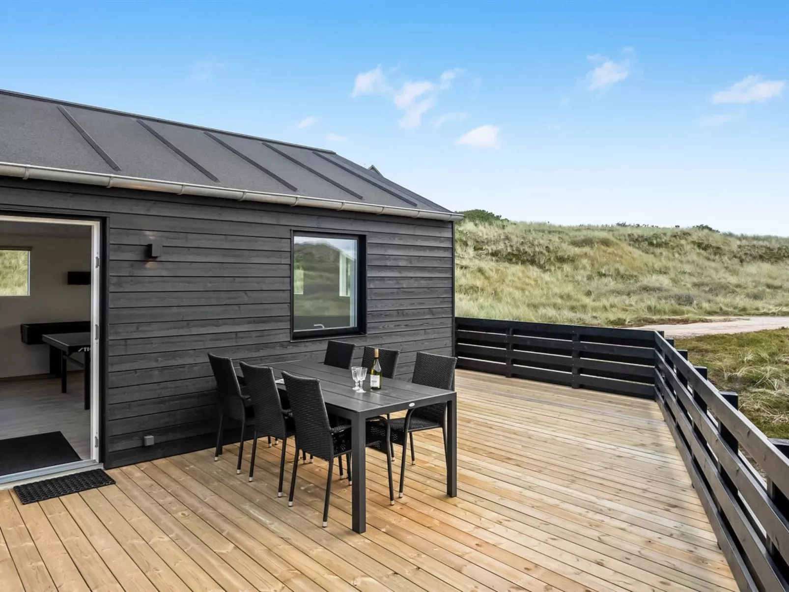 "Birger" - 300m from the sea-Buiten