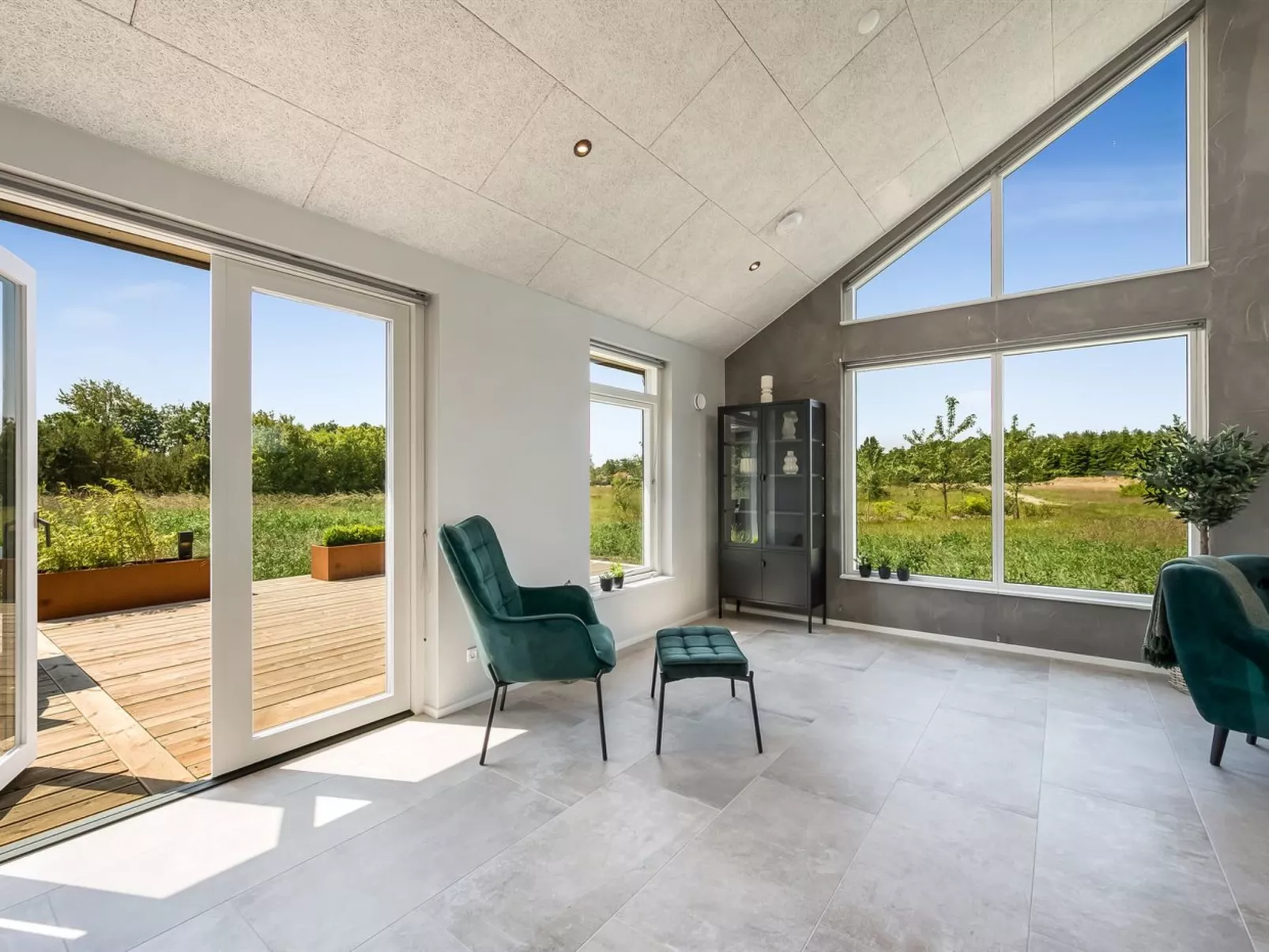 "Måns" - 500m to the fjord-Binnen