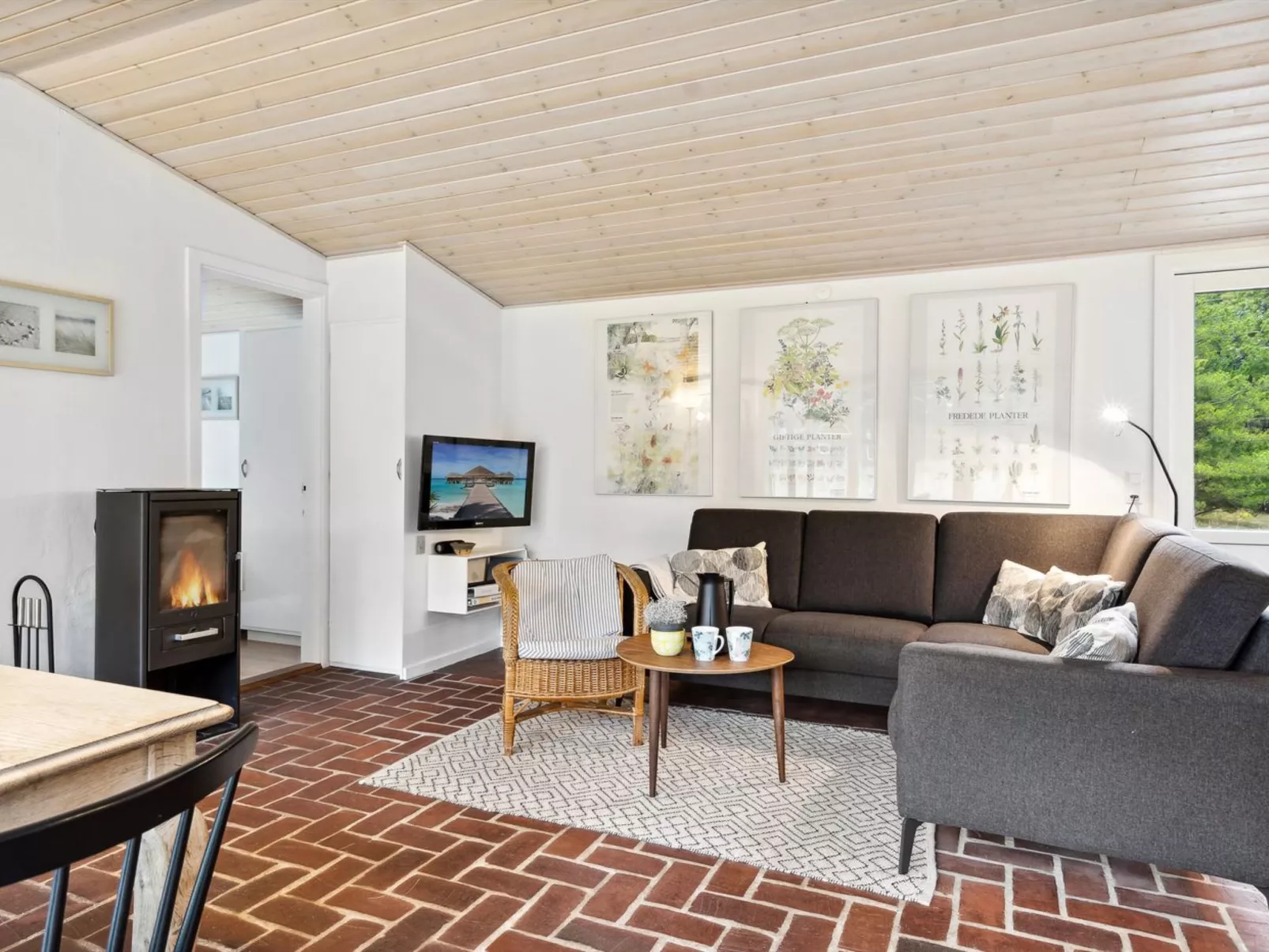 "Thekla" - 3km from the sea-Binnen