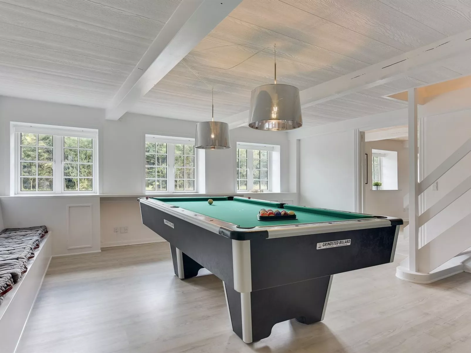 "Alitta" - 27km from the sea-Binnen