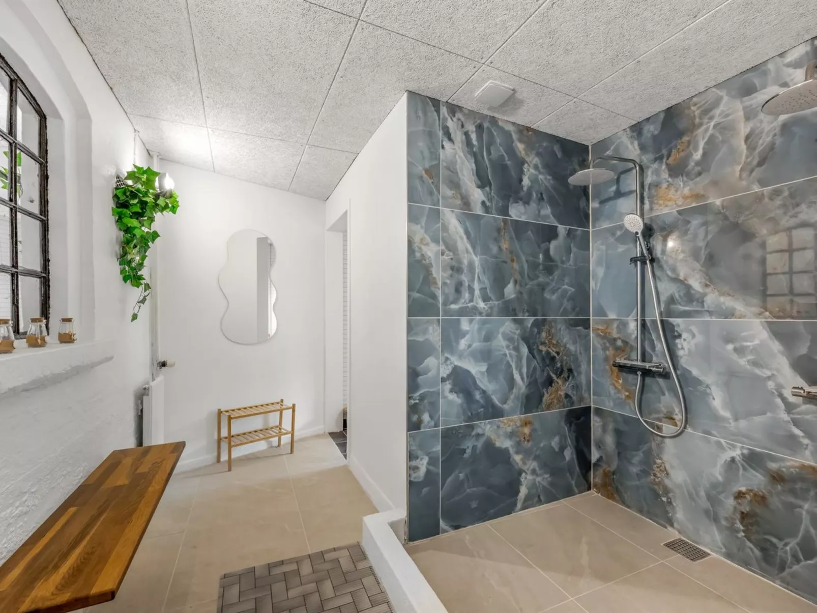 "Ødmar" - 4km to the fjord-Binnen