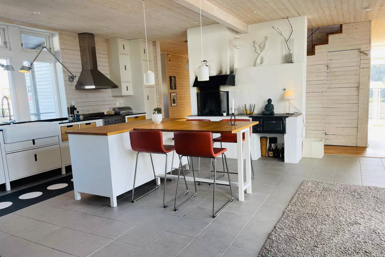 Kustwoning in Sandvik met zwembad-Binnen