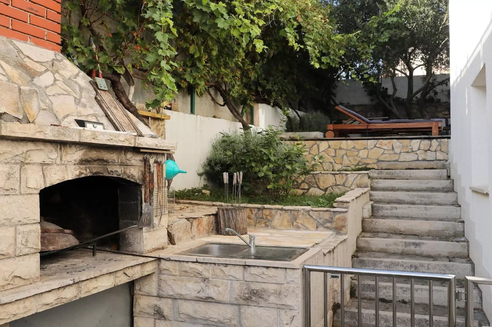 Sea view apartment Dajana-Faciliteiten