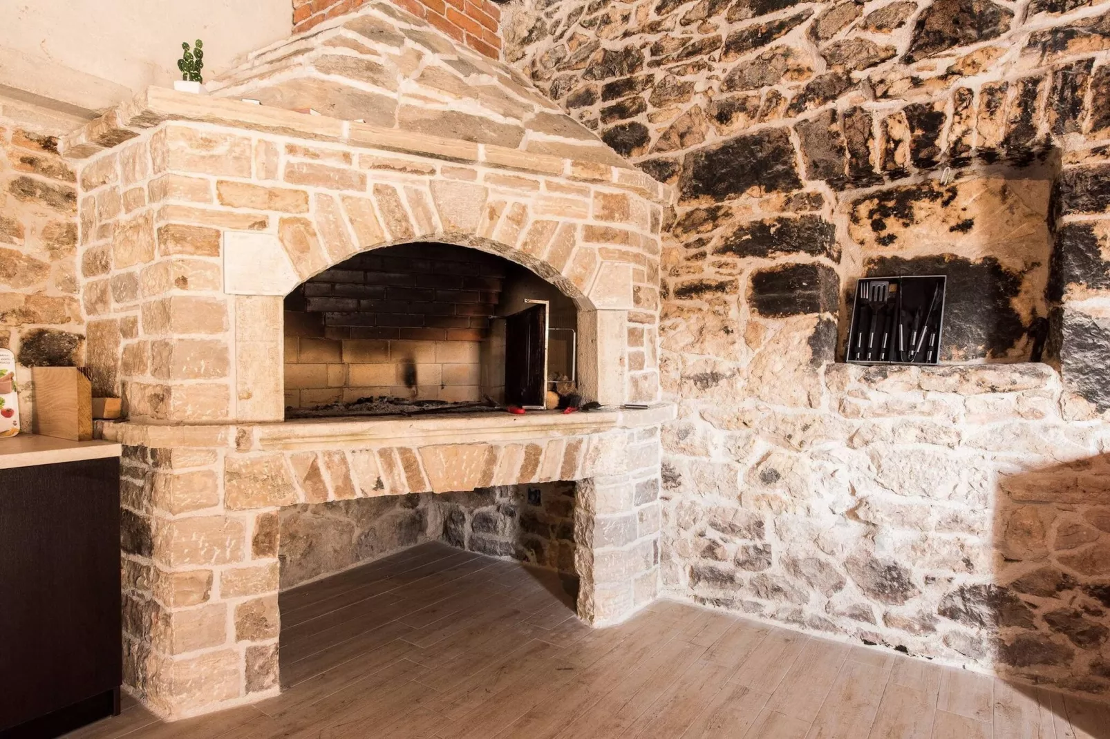 Authentic Villa Zvonko-Faciliteiten