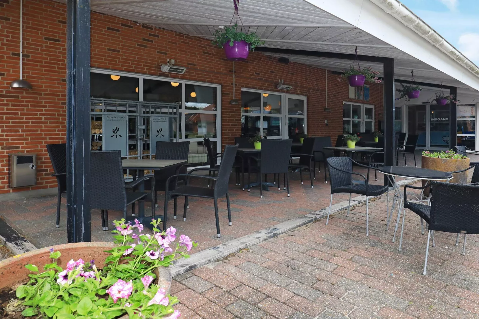 14 persoons vakantie huis op een vakantie park in Blåvand-Uitzicht