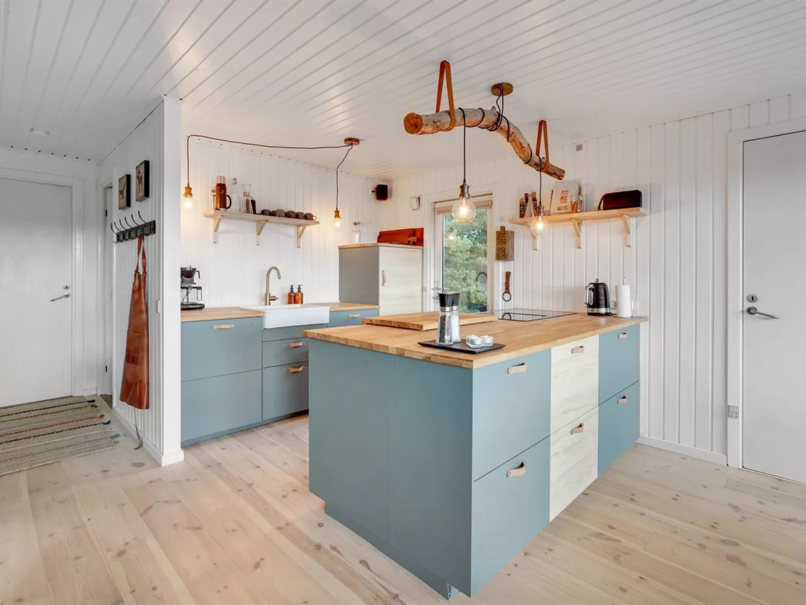 "Gilda" - 2km from the sea-Binnen