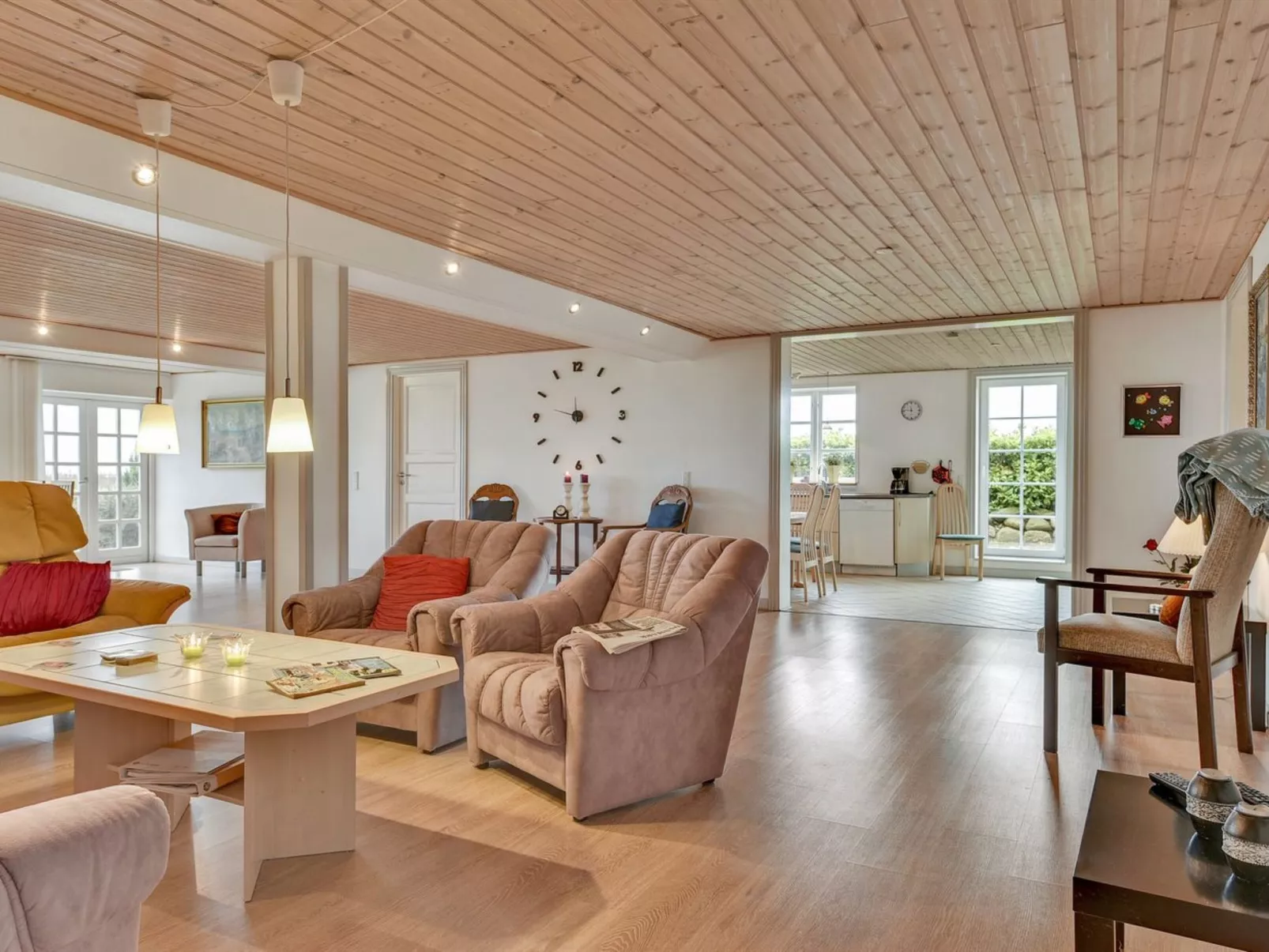 "Joran" - 120m from the sea-Binnen