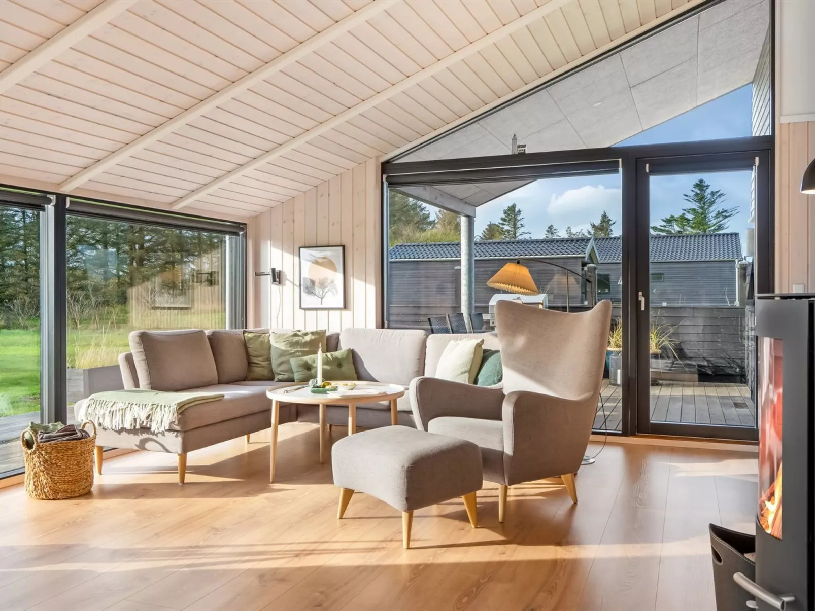 "Talitha" - 1.5km from the sea-Binnen