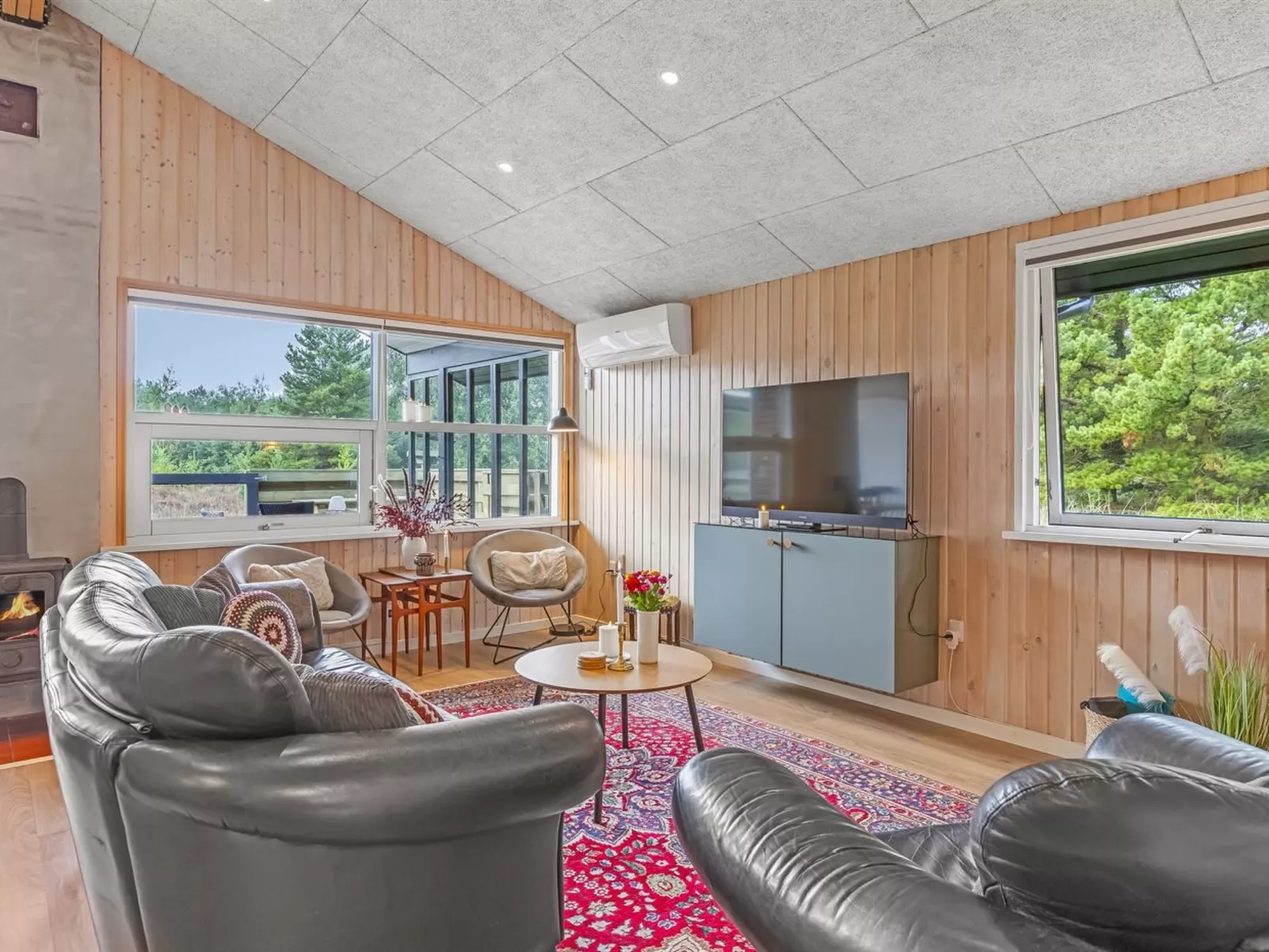 "Tole" - 2km from the sea-Binnen