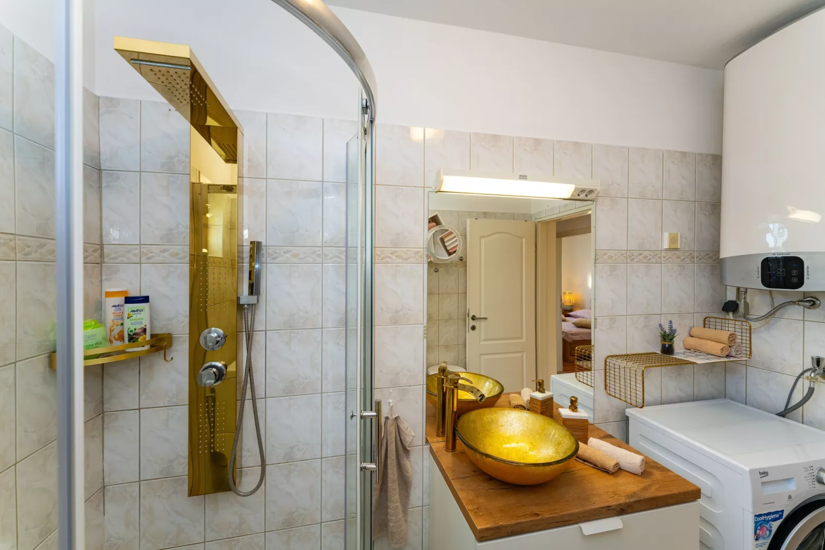 Villa Sucic with private pool-Badkamer