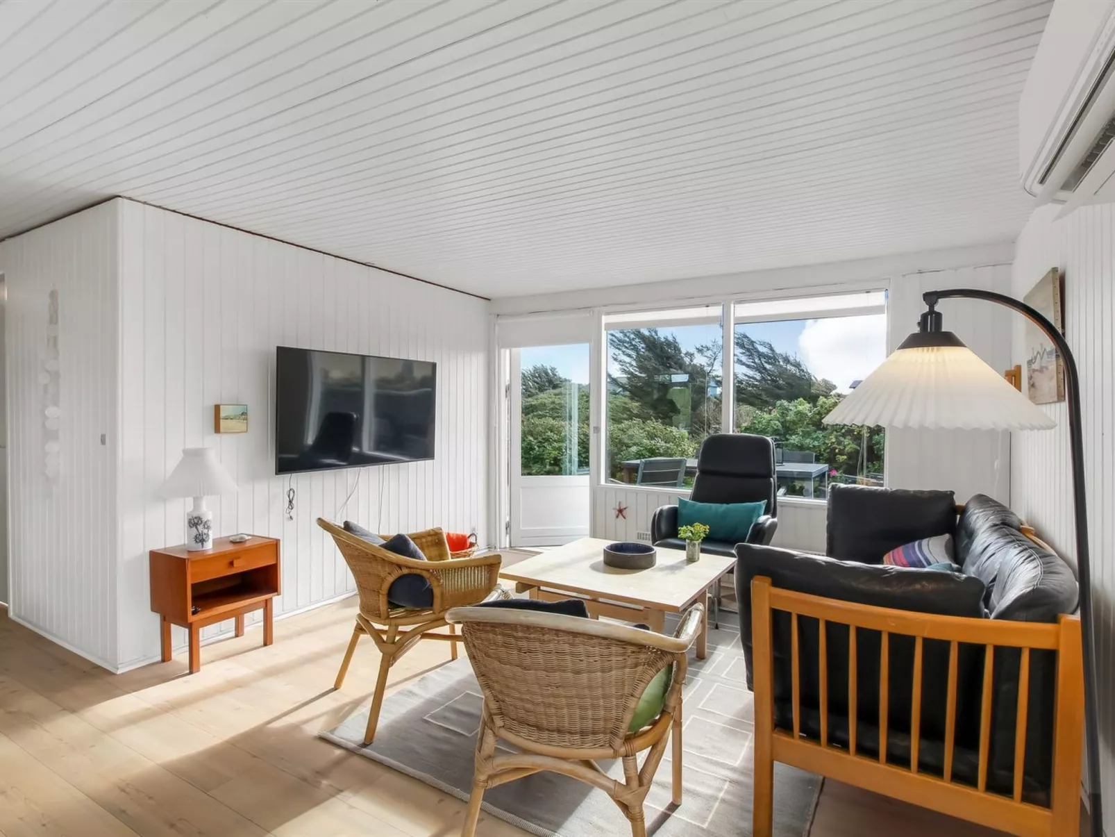 "Violeta" - 250m from the sea-Binnen