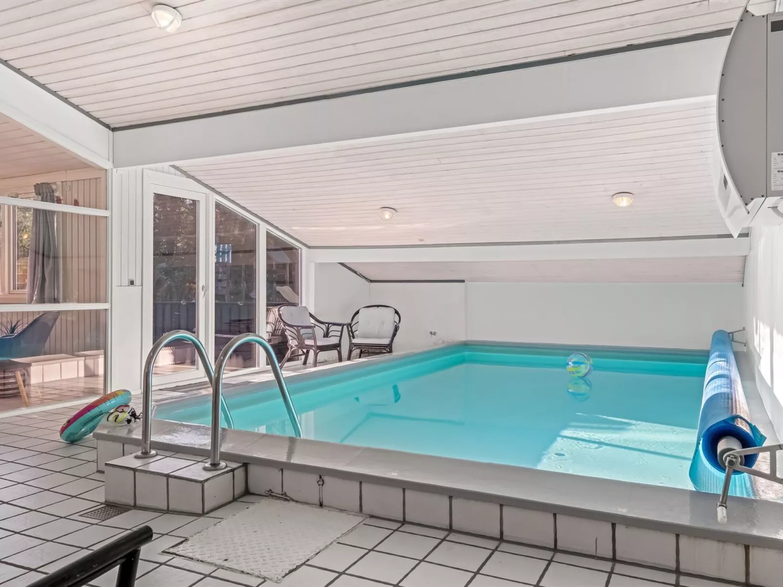 "Halwarth" - 250m from the sea-Buiten