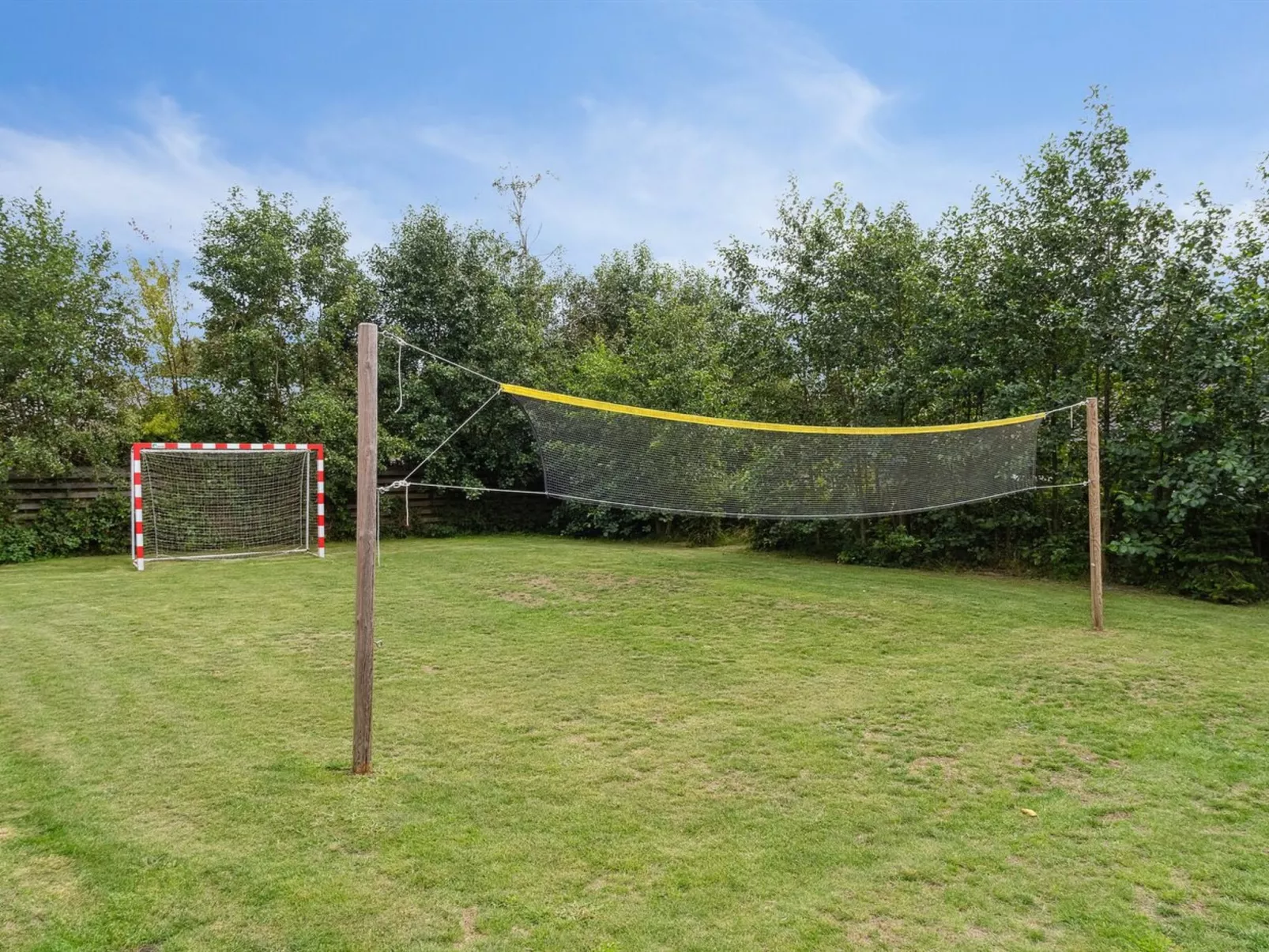 "Ronia" - 900m from the sea-Buiten