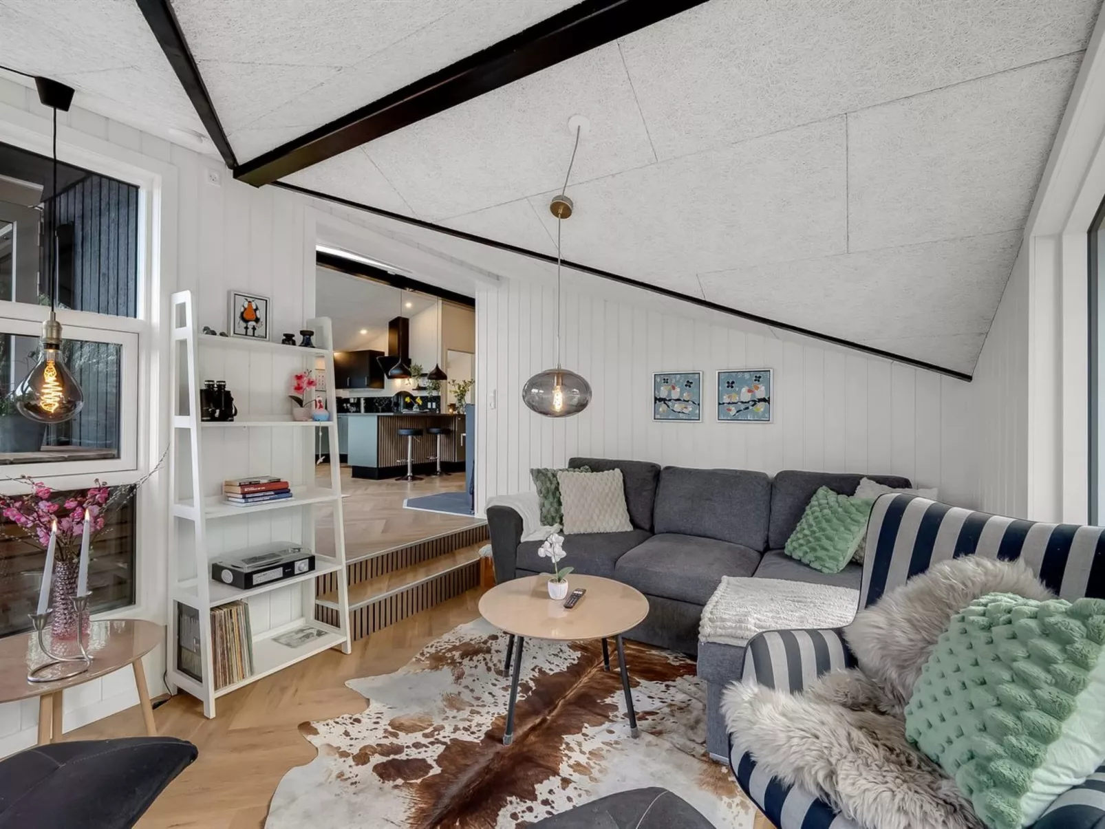 "Ronja" - 100m to the fjord-Binnen