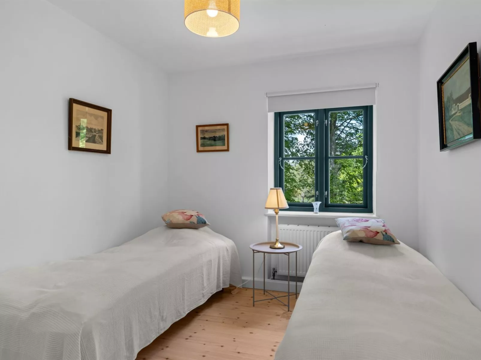 "Brun" - 1.5km from the sea-Binnen