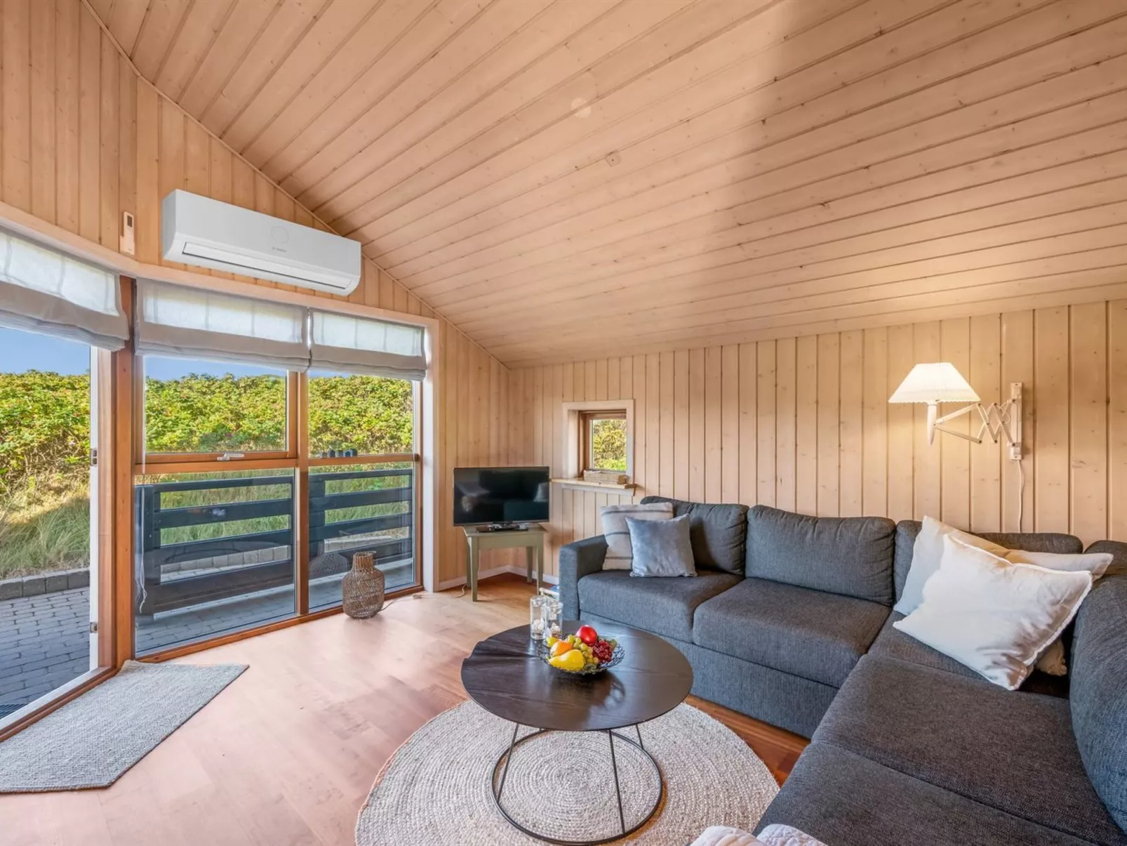 "Georg" - 200m from the sea-Binnen