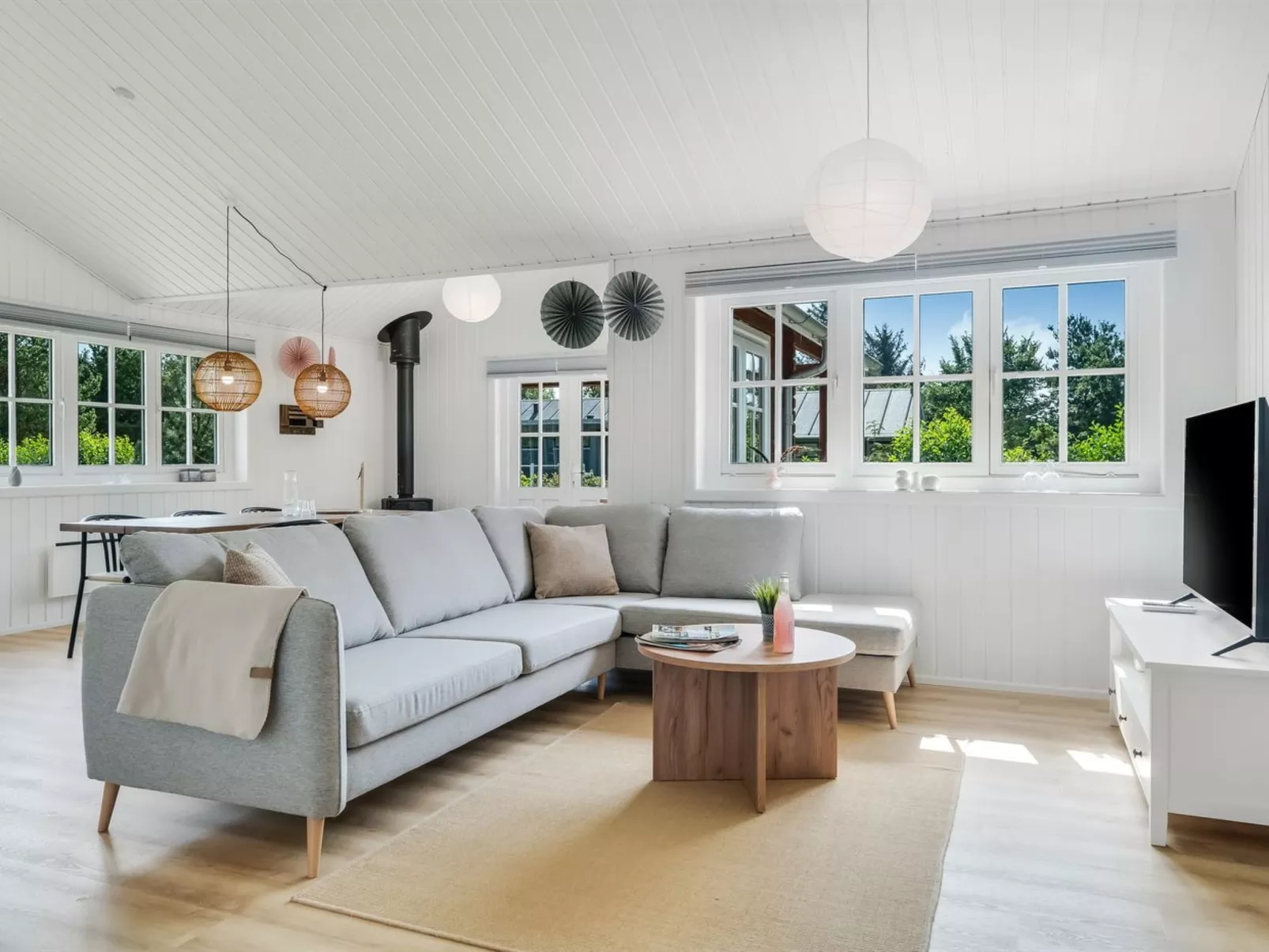 "Thorgny" - 350m to the fjord-Binnen