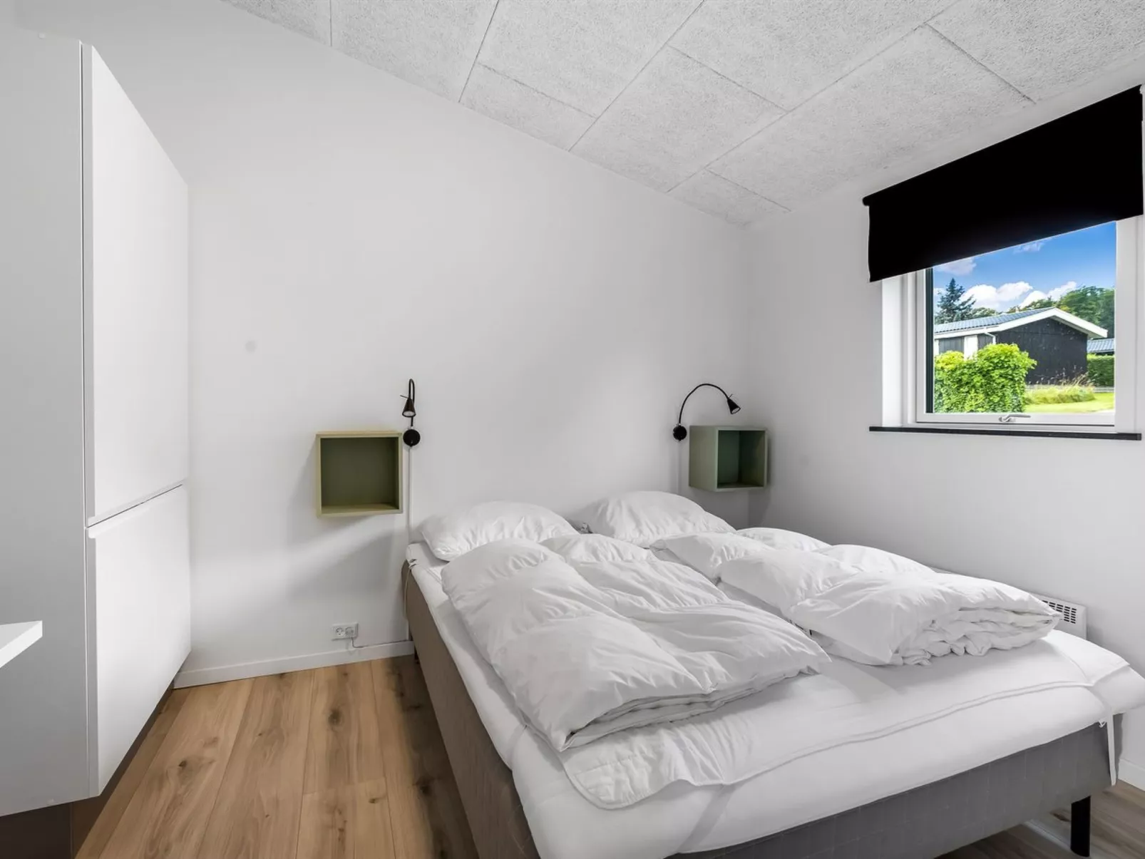 "Fin" - 150m from the sea-Binnen