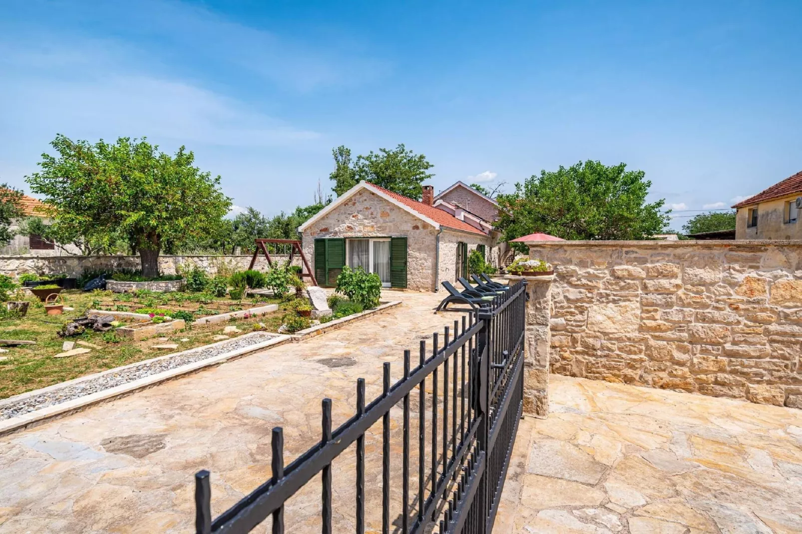 Authentic Villa Zvonko-Gebieden zomer 1km