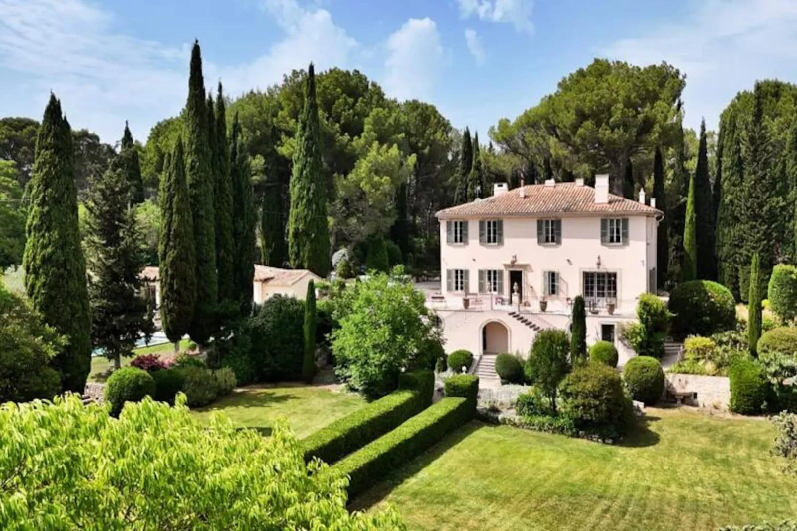 Domaine De La Rose Comtesse &ndash; L&rsquo;art Du Luxe Intimiste En Provence-Niet-getagd