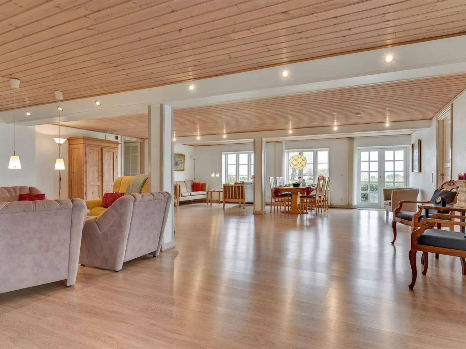 "Joran" - 120m from the sea-Binnen