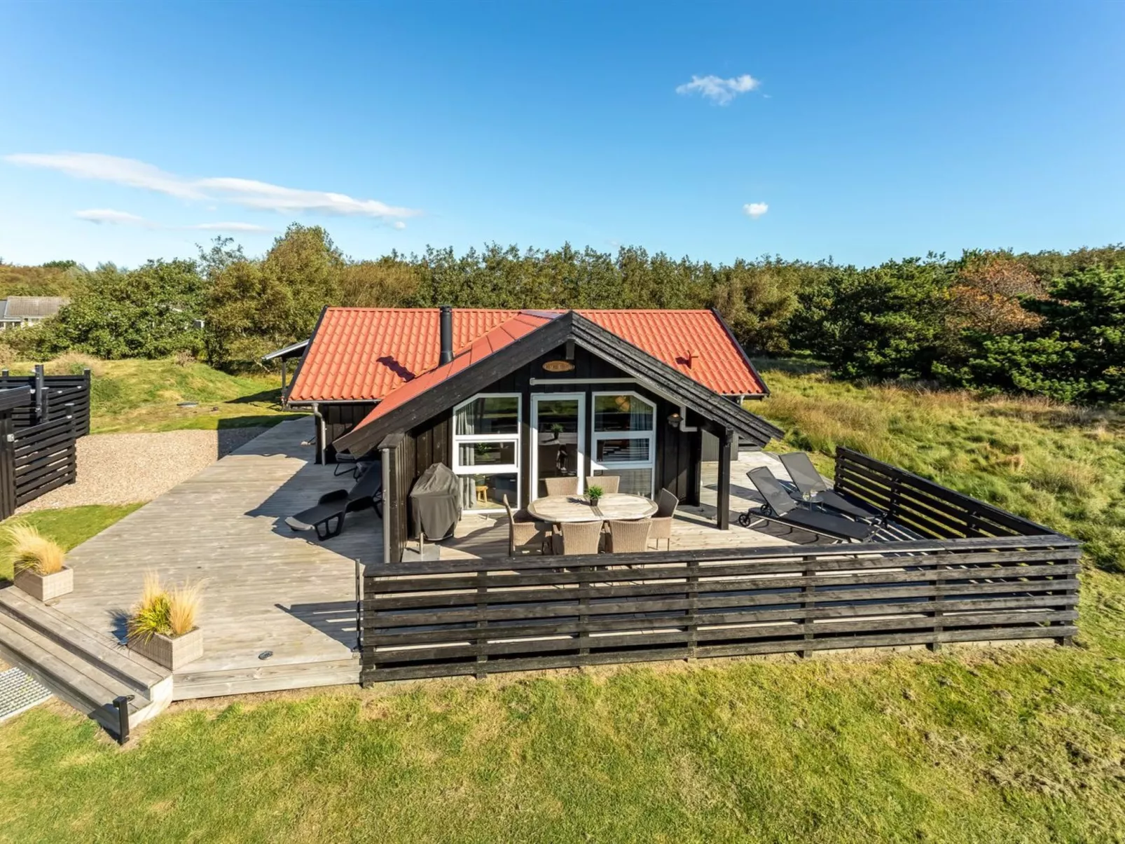 "Skyler" - 1km from the sea-Buiten