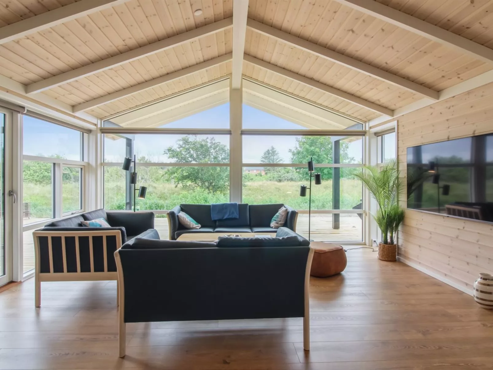 "Heriest" - 1.2km from the sea-Binnen