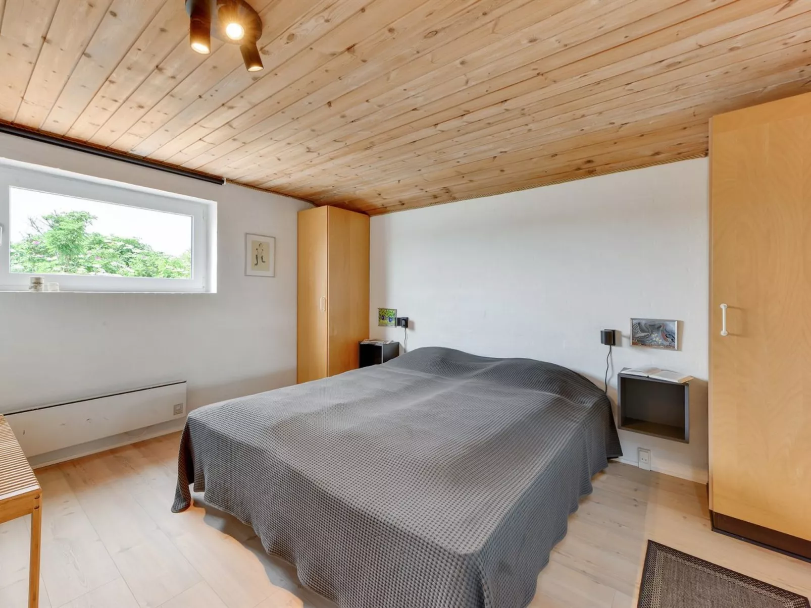 "Saxe" -  from the sea-Binnen