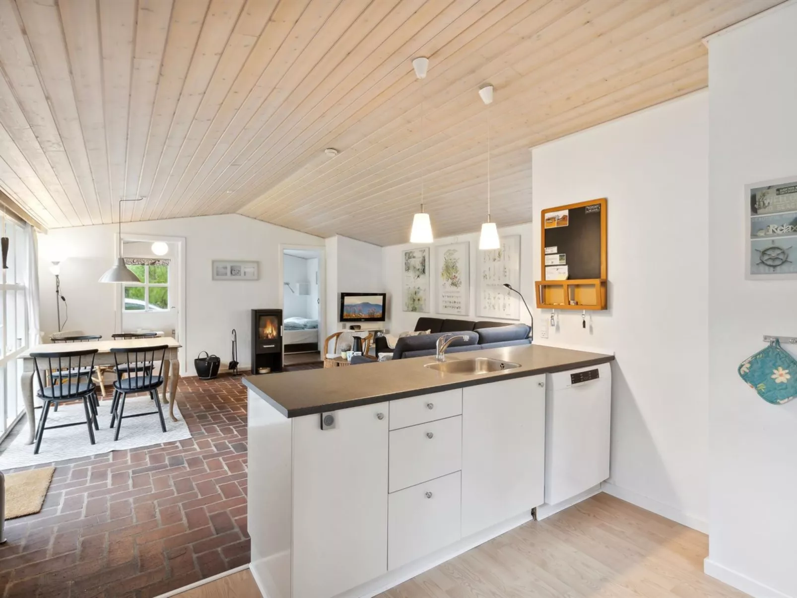 "Thekla" - 3km from the sea-Binnen