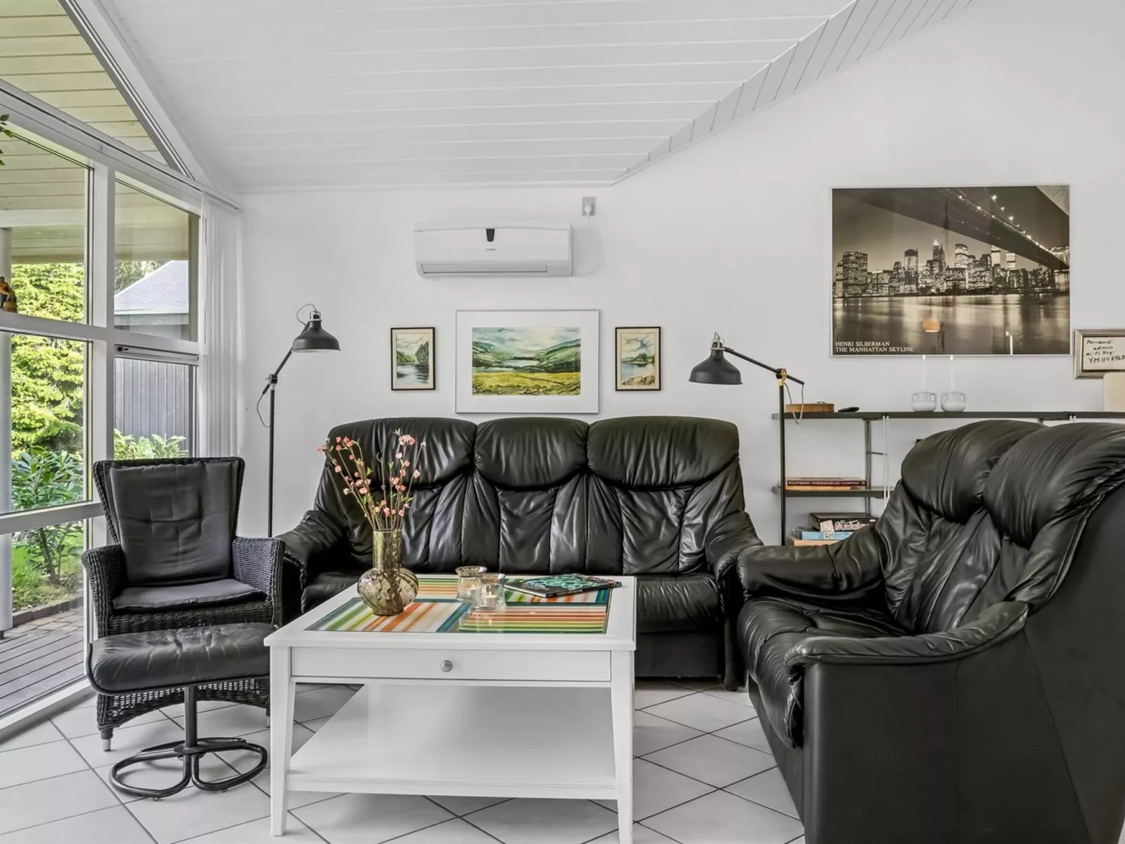 "Neli" - 850m to the fjord-Binnen