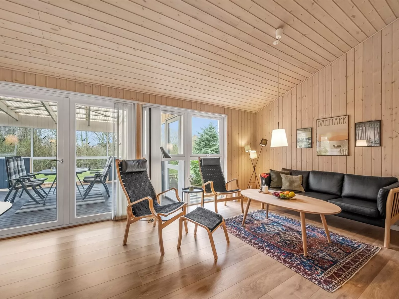 "Anelise" - 800m to the fjord-Binnen