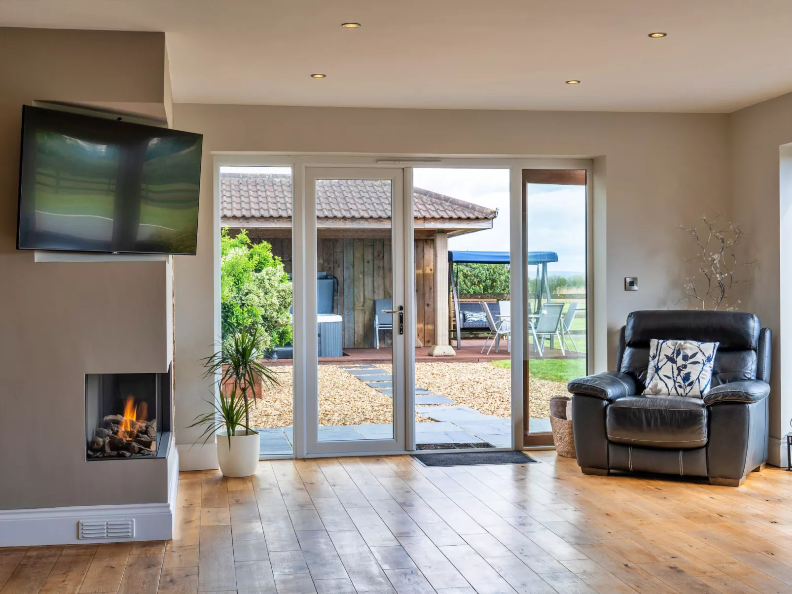 Stone Bow Farmhouse-Binnen