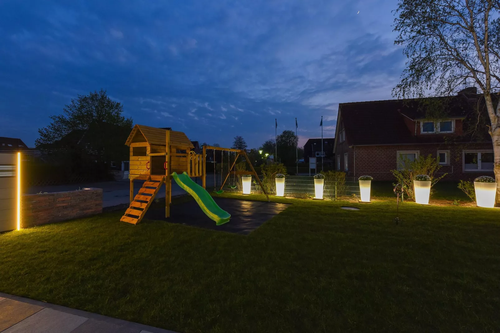 Haus zum Seehund 1-Buitenkant zomer