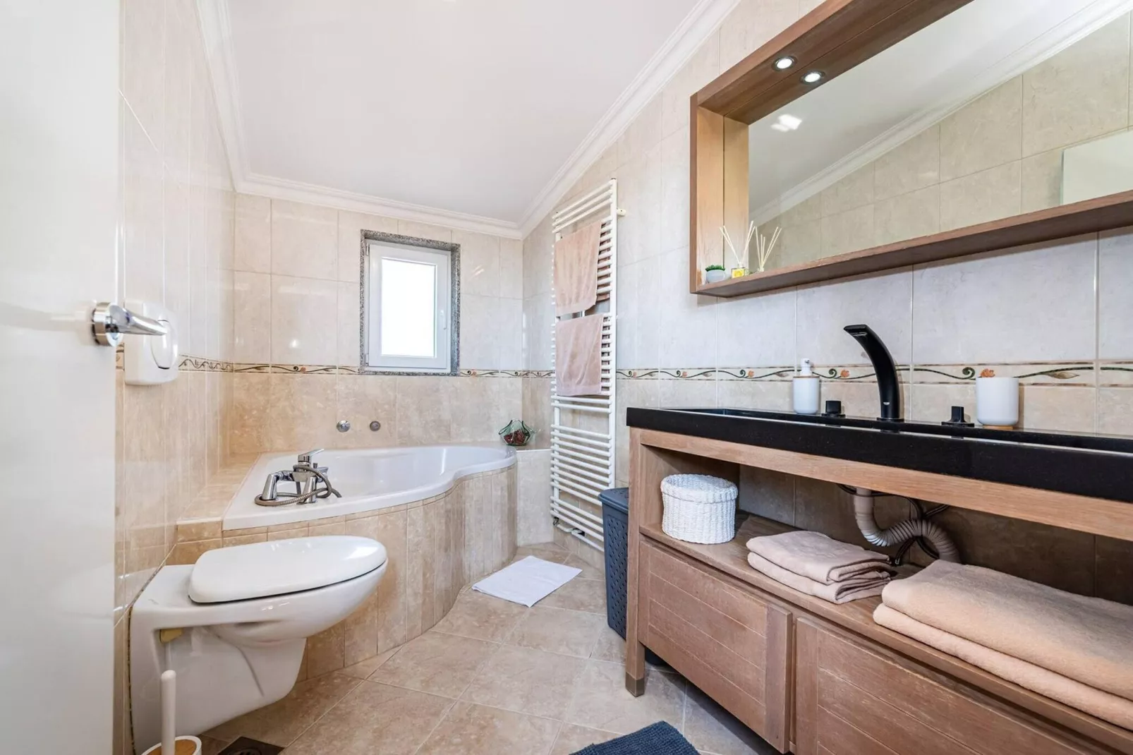 Sea view Villa Elia-Badkamer