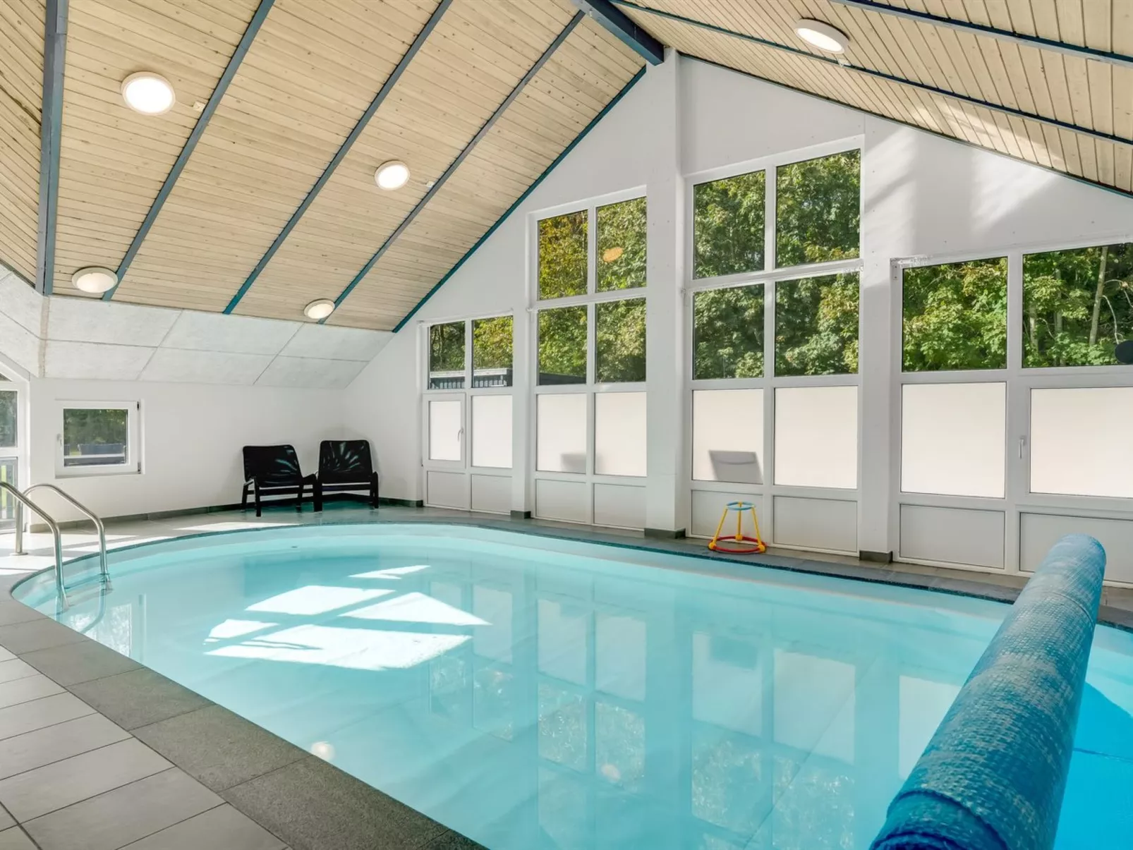 "Eisa" - 300m to the fjord-Buiten