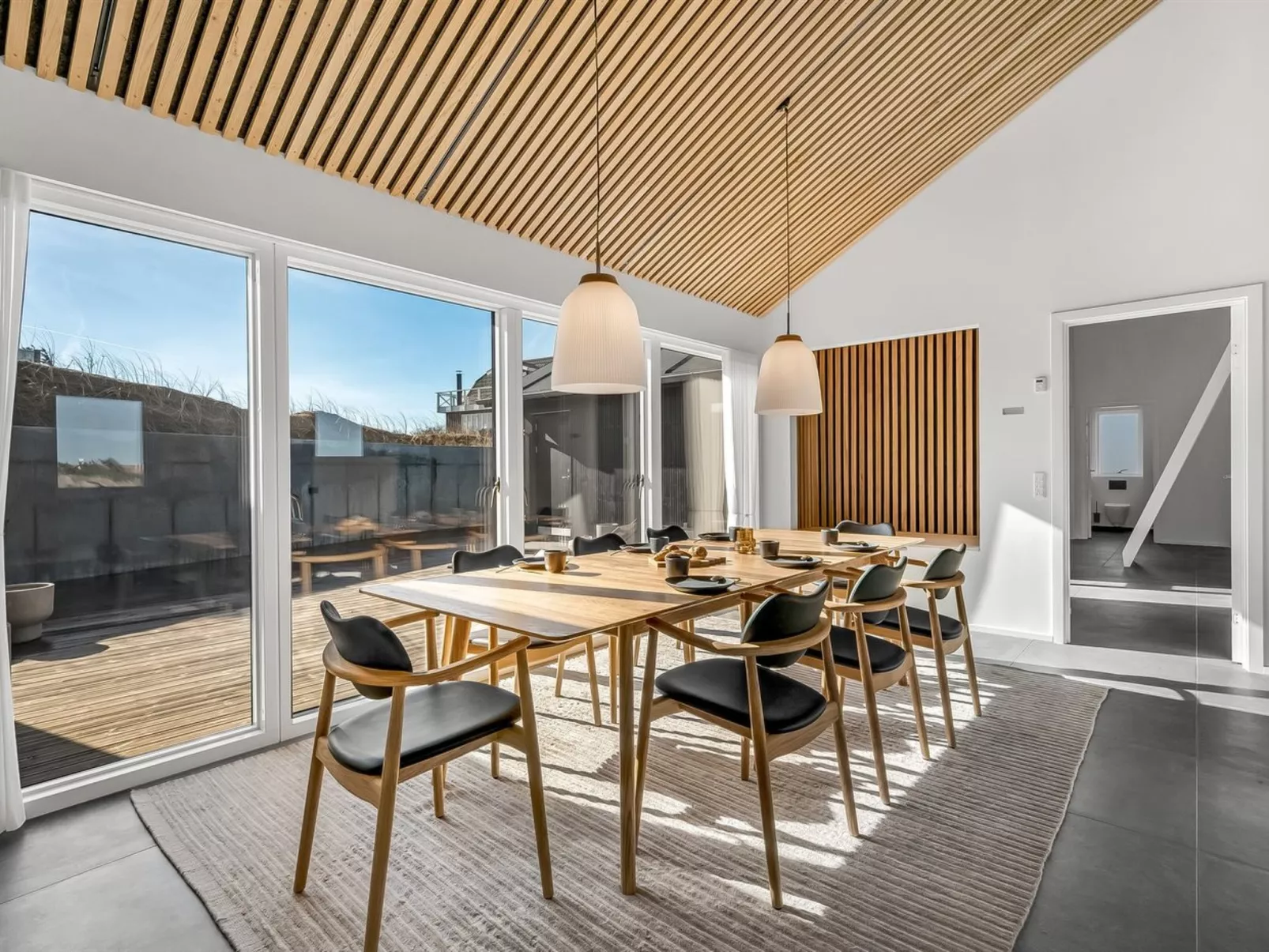 "Maximiliane" -  from the sea-Binnen