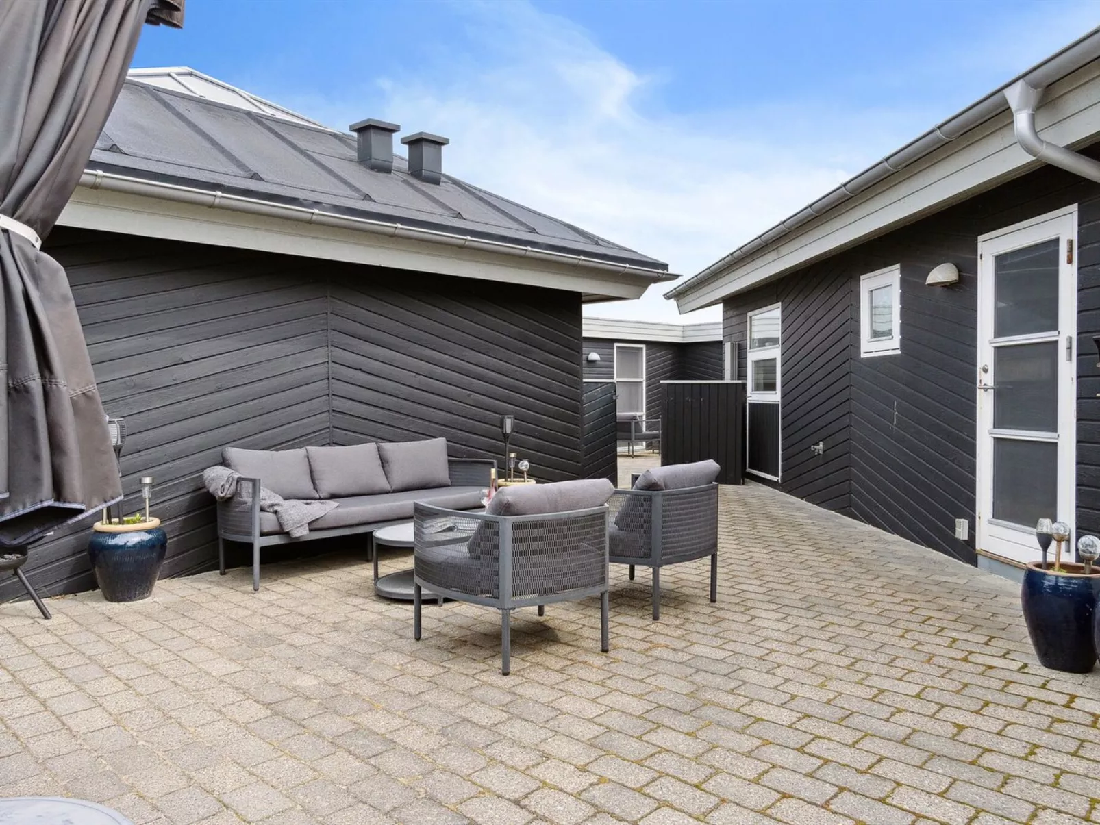 "Frethi" - 350m from the sea-Buiten