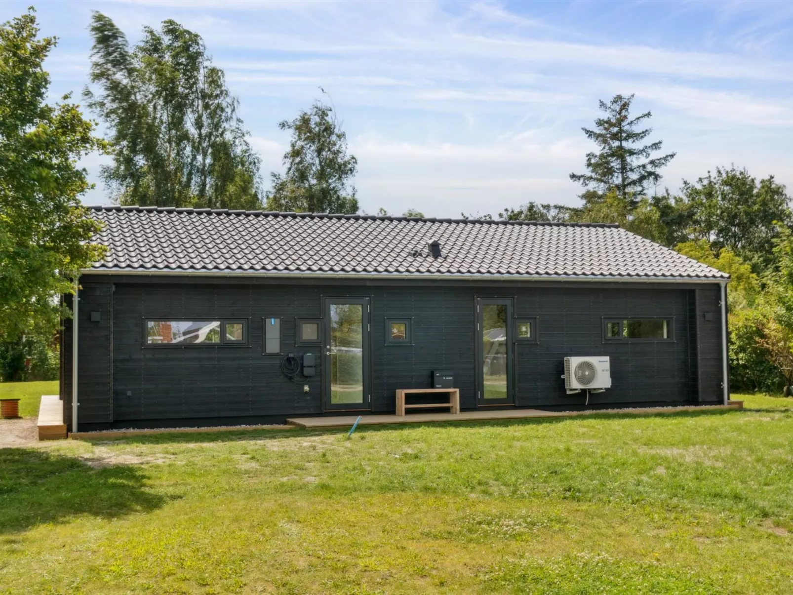 "Herulf" - 450m from the sea-Buiten