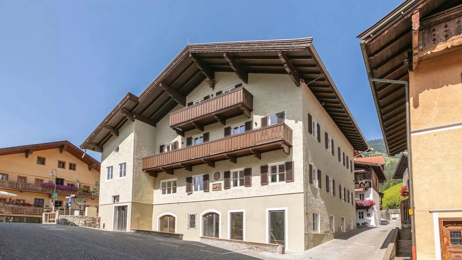 Hopfgarten Alpin Living Top 1 und 2-Buitenkant zomer