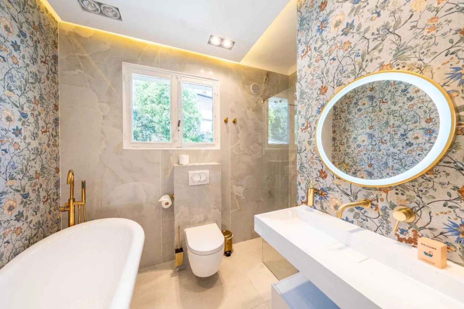 LL-13-ROSOLIEL-Niet-getagd