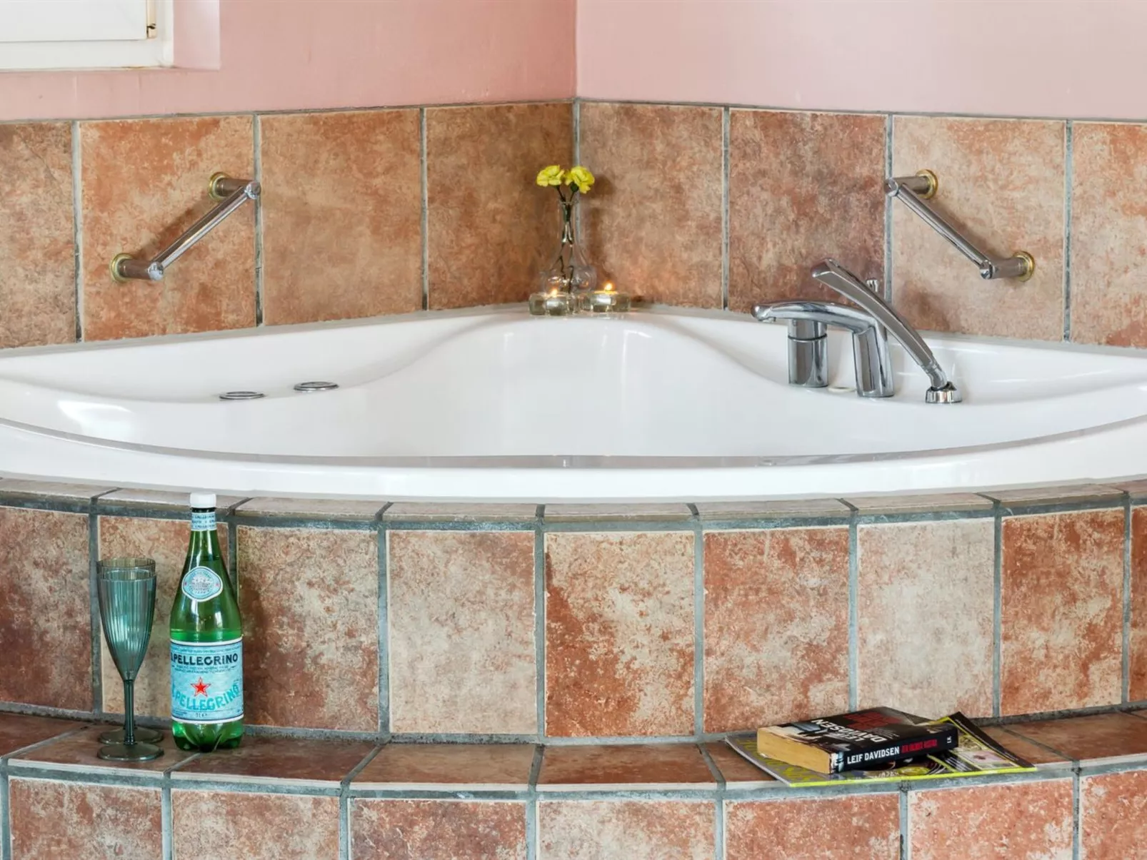 "Alrune" - 800m from the sea-Binnen