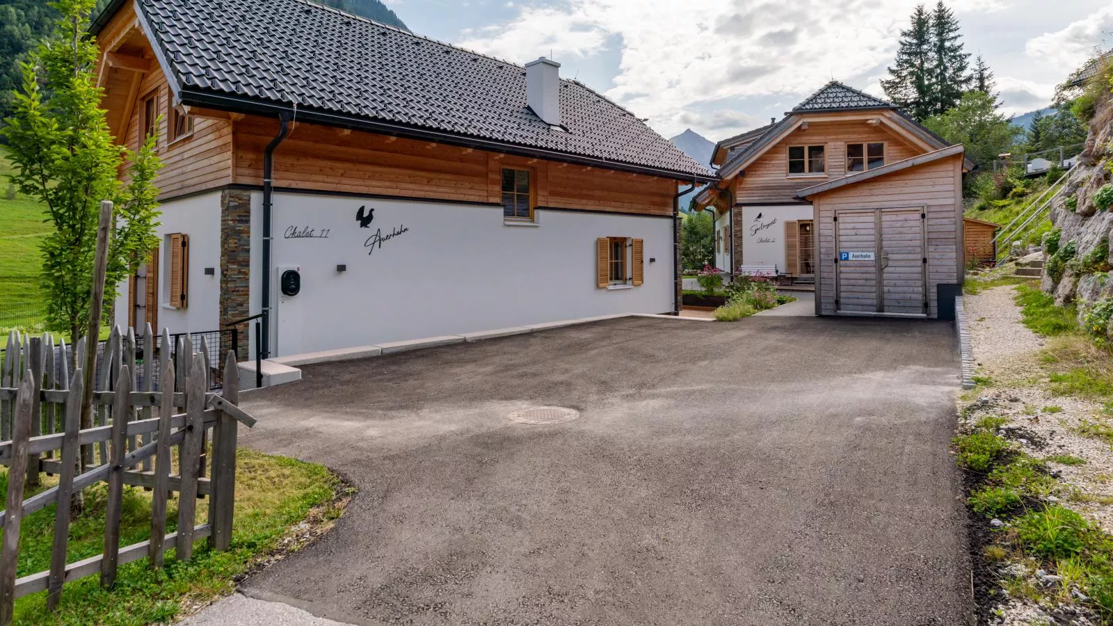 Auerhahn-Buitenkant zomer