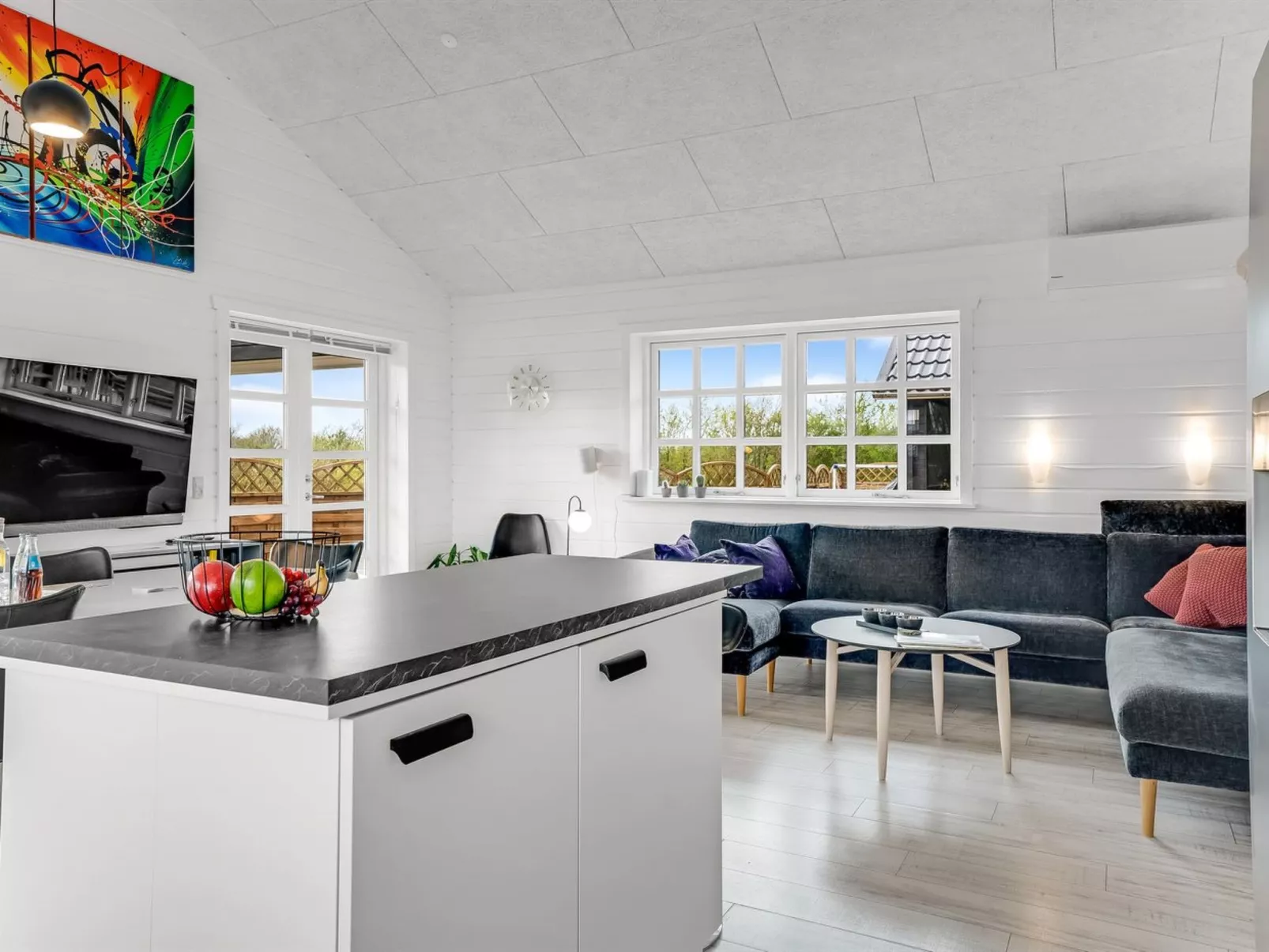 "Gizella" - 500m to the fjord-Binnen