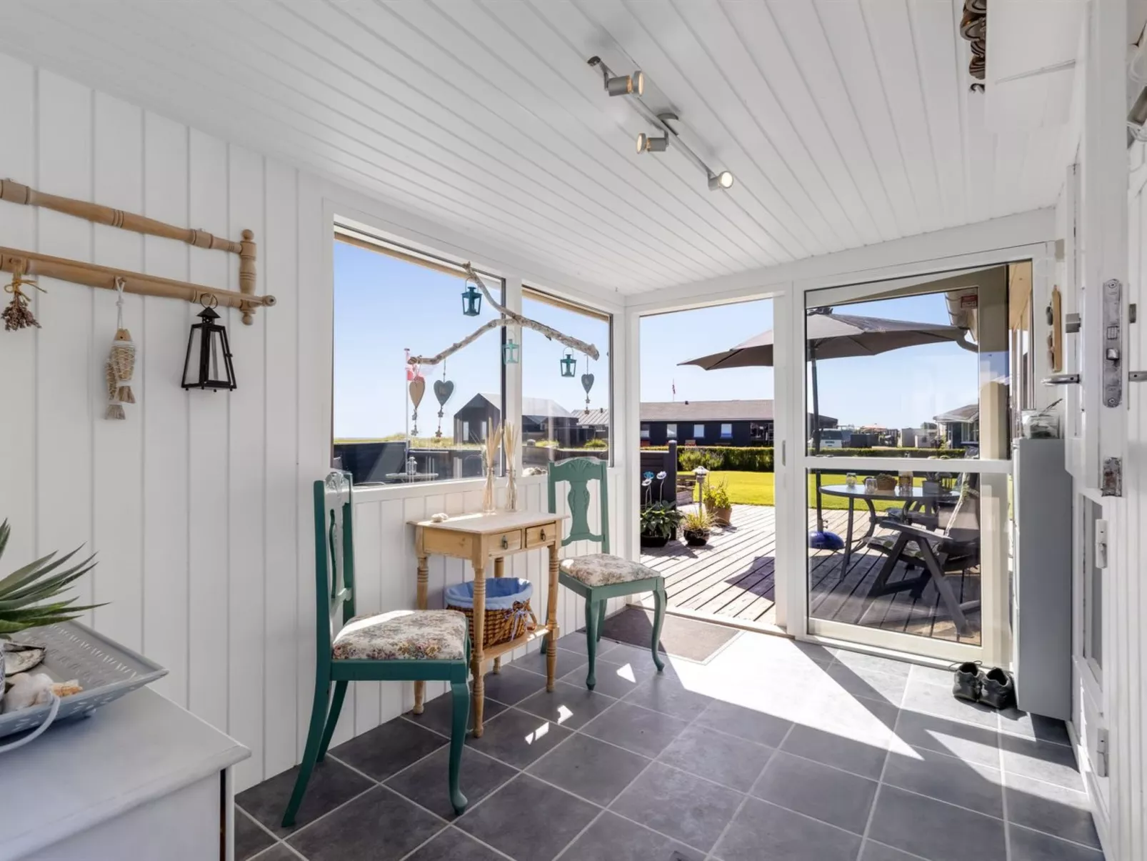 "Reima" - 50m from the sea-Binnen