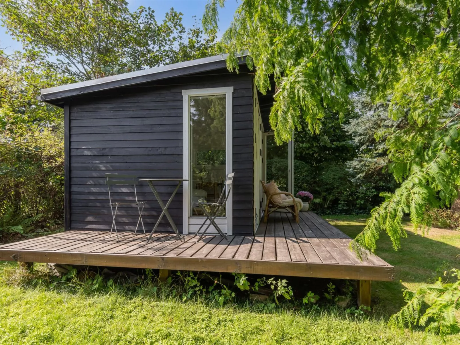 "Lauri" - 2.3km from the sea-Binnen