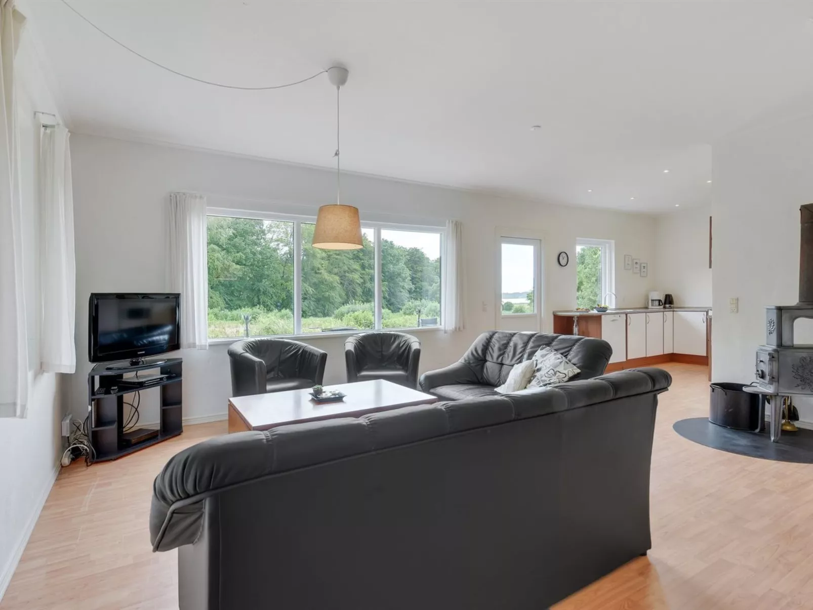 "Rosa" - 300m from the sea-Binnen