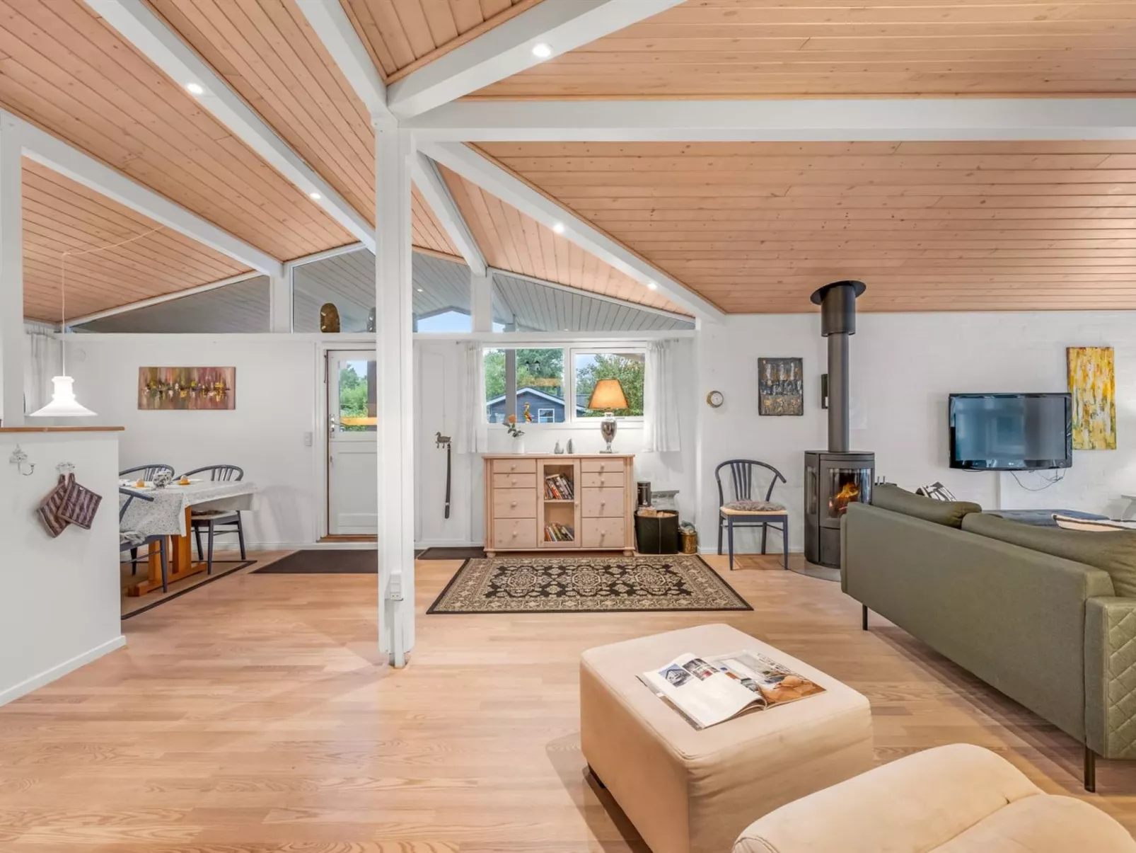 "Emmanuela" - 700m to the fjord-Binnen