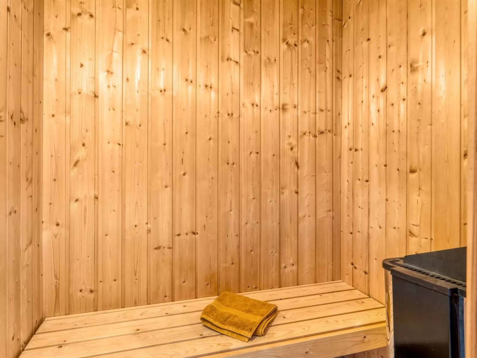 "Yaim" - 800m from the sea-Binnen