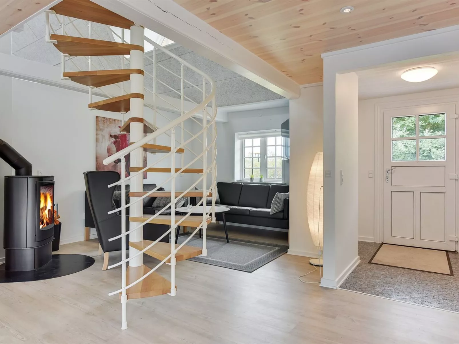 "Alitta" - 27km from the sea-Binnen